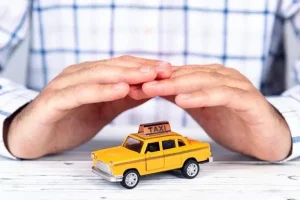 قیمت بیمه شخص ثالث تاکسی با خودرو شخصی چه فرقی دارد؟