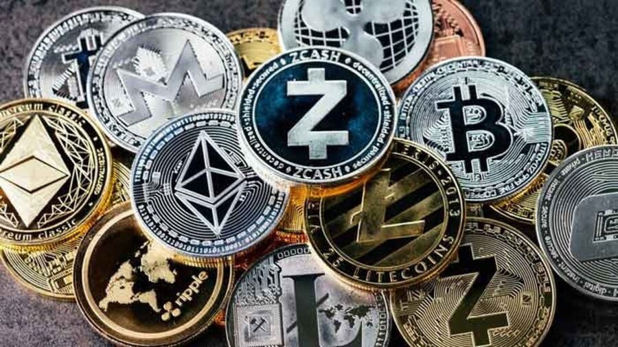 قیمت ارز‌های دیجیتال امروز یکشنبه ۲۳ آذر ۱۴۰۴ / بیت‌کوین و اتریوم در مسیر نزولی محدود