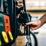 یارانه‌ها زیر تیغ اصلاح | تأثیر نرخ بنزین بر سایر کالاها