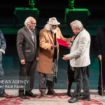 از رسیدن جایزه فجر به نمایشی از هرمزگان تا اجرایی متفاوت از متن چخوف