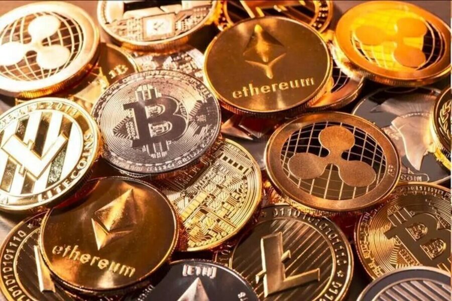 ریزش بازار ارزهای دیجیتال/ بیت‌کوین همچنان در فاز سقوط