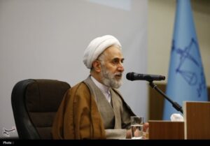 ضرورت نظارت شدید بر جلوگیری از سوءاستفاده افراد فرصت طلب در شرایط جنگی