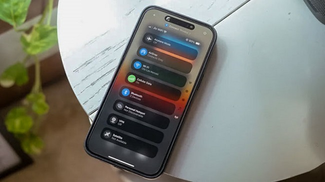آسیبپذیری جدید در iOS: با یک وبسایت مخرب آیفونهای قدیمی هک میشوند یک آسیبپذیری خطرناک و قابل دسترس همه!