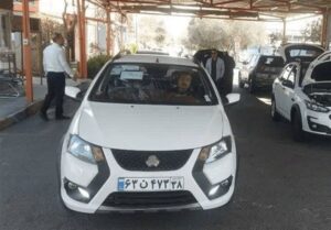 انتقاد رئیس سازمان بازرسی از عدم تحویل خودرو در بازدید از سایپا