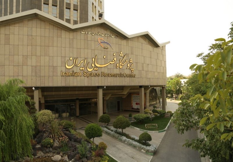 آسیبشناسی حکمرانی فضایی ایران؛ فرماندهی "واحد فضایی" ذیل رئیسجمهور؟ سازمان فضایی ایران , پژوهشگاه فضایی ایران , وزارت ارتباطات و فناوری اطلاعات جمهوری اسلامی ایران ,