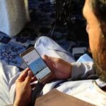 هجوم طالبان به گوشی‌های هوشمند / عکس